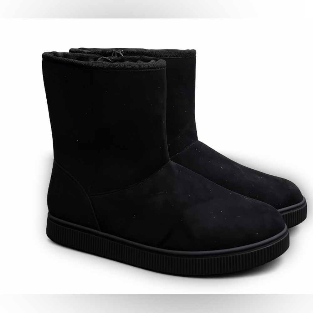 Cat & Jack - Kid’s fuzzy Black Ankle Boots - EUC - size 1